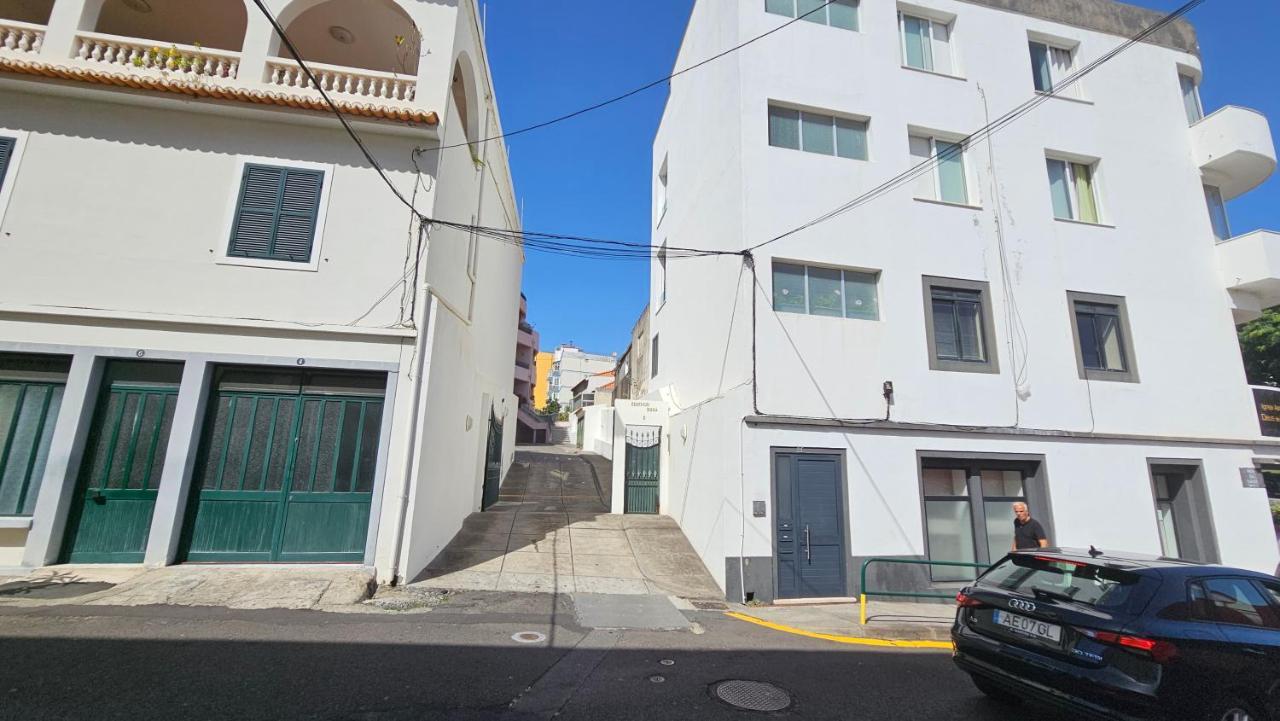Garden And Seaview Apartment - Free Parking Funchal Dış mekan fotoğraf