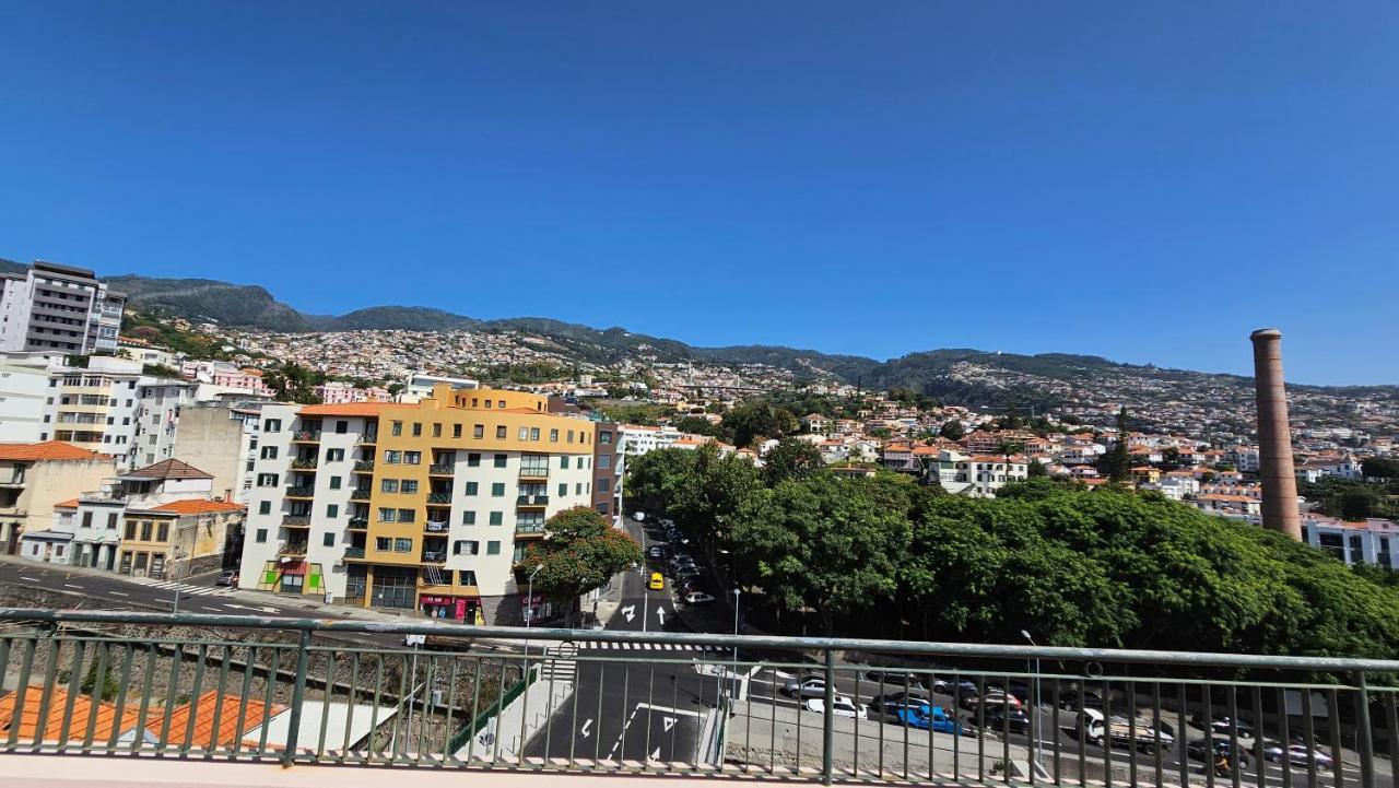 Garden And Seaview Apartment - Free Parking Funchal Dış mekan fotoğraf